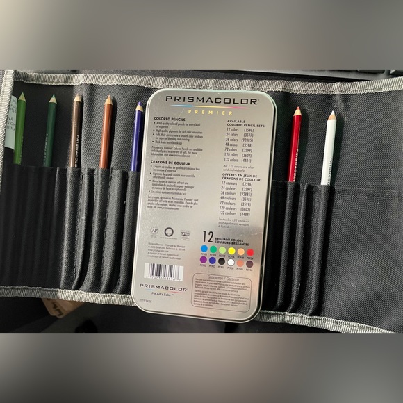 Prismacolor premier colored pencils 12 plus crayola 36 & wrap storage case - Picture 4 of 7